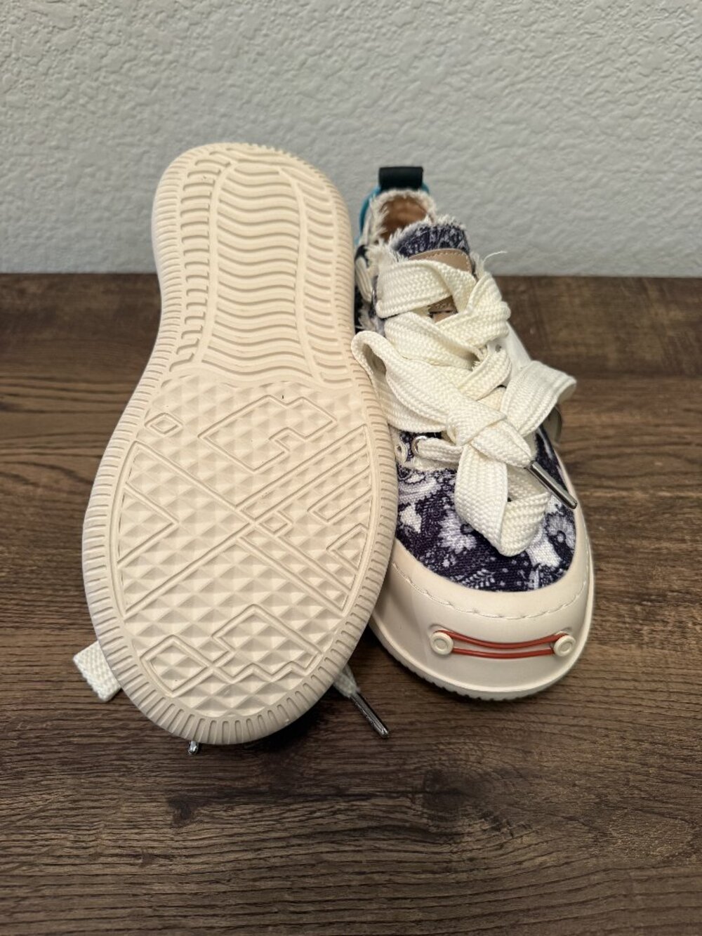 NWT Navy Paisley Frayed Canvas Platform Sneakers Chunky Laces Size 38 / US 7.5